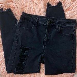 American Eagle HiRise Jeggings - Black/Distressed